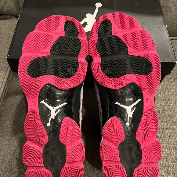 ๐ฅ๐ Jordan CP3 VI โCoaches vs Cancerโ โ Menโs Size 11 โ Clean Pair โ No Box ๐ฅ - Picture 3 of 5